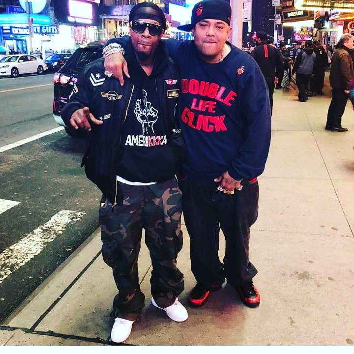 REALMRCHEEKS's tweet photo. #FAMILYBUINESS @bigleto @mrcheekslbmafia #DLC #DOUBLELIFECLICK /LBFAM/12:26
@industryfixx @djtragedylb
@bbkingbluesnyc https://t.co/GKf46E32zc