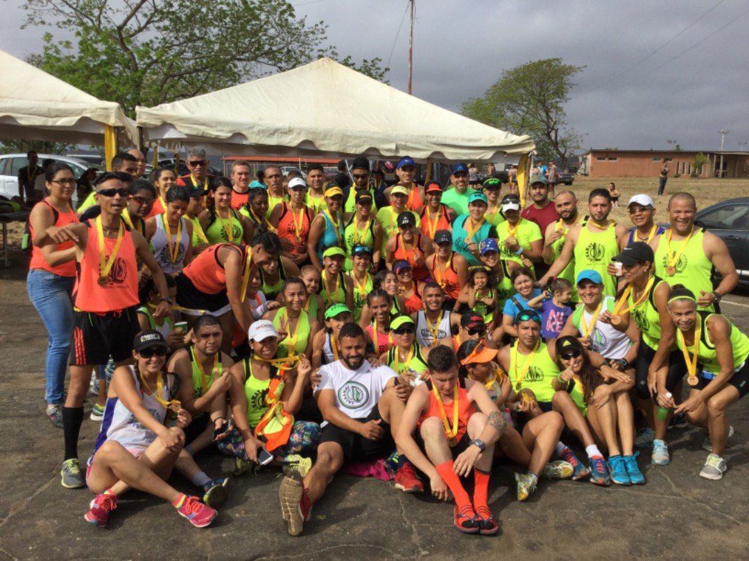 cachamayrunners's tweet photo. En la 1ra válida de #LaLigaRunner hubo una masiva participación de nuestro team, el club con mayor cantidad de participantes https://t.co/vwq9GDK14W