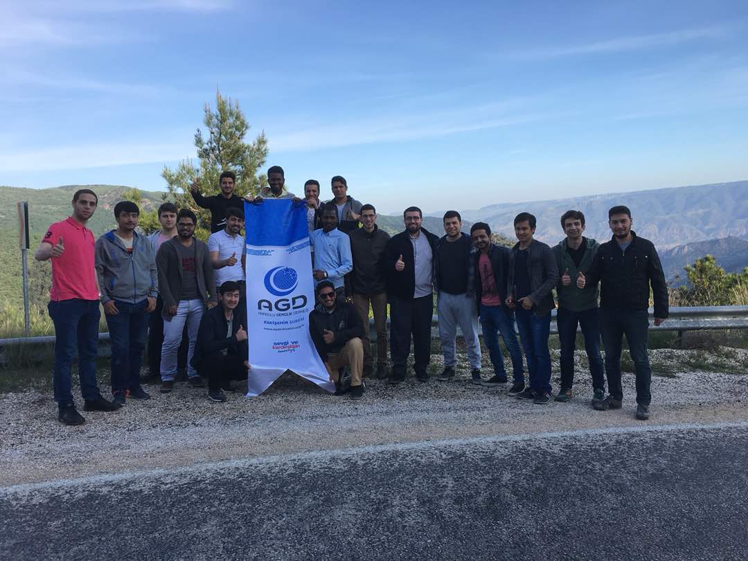 TREKKİNG etkinliğimizi gerçekleştirdik.
Çok eğlenceliydi.
Tüm kardeşlerimize teşekkür ediyoruz😊