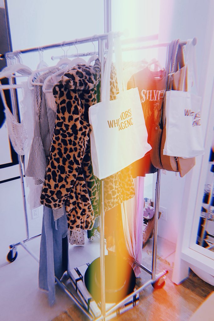 uscout_com's tweet image. The White Horse Agency held a style lounge and gifting suite at a Uscout location for both weekends of Coachella and Stagecoach. Influencers, artists and celebrities alike where treated to massages, festival wear and tasty treats. Thank you @crystalleigh #coachella #stagecoach