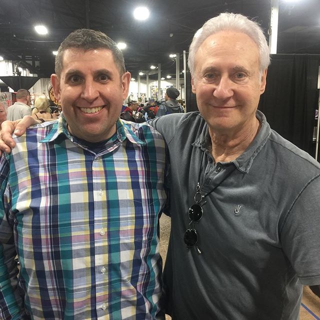 joncmu's tweet photo. Had my picture taken with the actor Brent Spiner #startrek #nextgeneration #comiccon #scifi via https://t.co/yeQbiUfbF1 #XeeMe #RT https://t.co/3DfzT2eH09