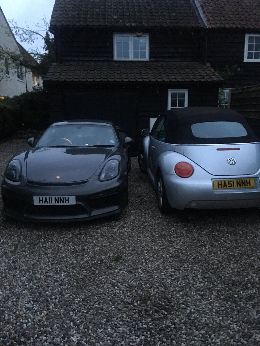 HA11NNH's tweet photo. Well home - steady drive back , one pit stop , and almost a tank of petrol ⛽️. Always a mixed feeling coming home ... but what an adventure in a couple of days , #theboy as always forgives my enthusiastic if not perfect handling.. #joytodrive 💨💨 https://t.co/jaPTkQDf2f