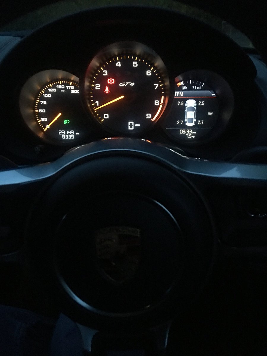 HA11NNH's tweet photo. Well home - steady drive back , one pit stop , and almost a tank of petrol ⛽️. Always a mixed feeling coming home ... but what an adventure in a couple of days , #theboy as always forgives my enthusiastic if not perfect handling.. #joytodrive 💨💨 https://t.co/jaPTkQDf2f
