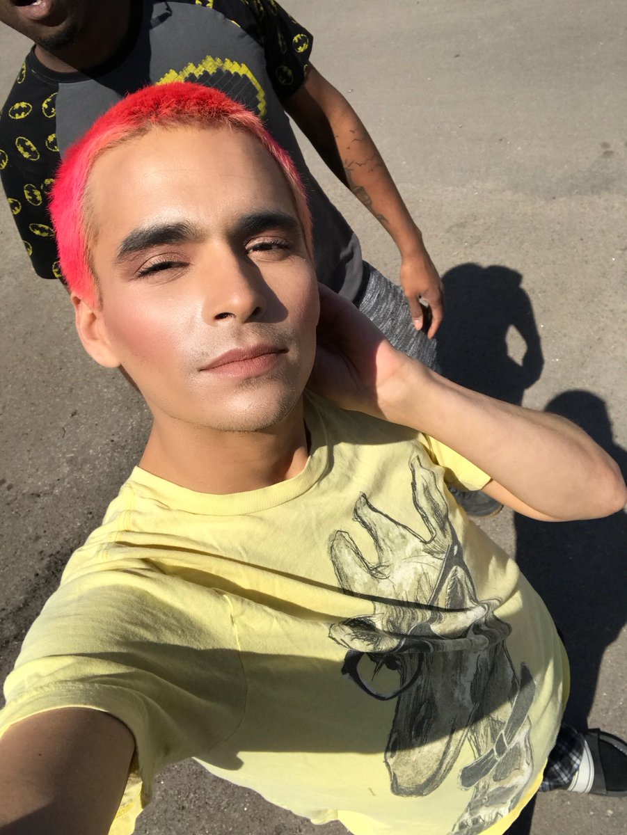 Josh13962266's tweet photo. #makeupartist #makeupaddict #makeupjunkie #gay #blessed #selflove #mua #goodvibes #myboldface #ipsy #boxycharm #yesohyas #lenybox #model #malemodel #makeupartistworldwide #malemuas #beauty #photography #makeup #photoshoot https://t.co/lPlGdLHvnI