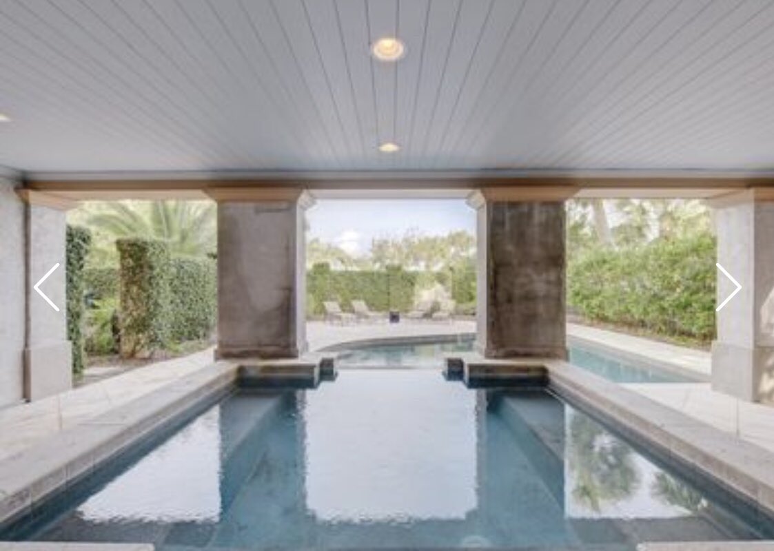 Indiannajade's tweet photo. 6 weeks until the beach &amp; this gorgeous beach house 🧜🏼‍♀️ #MermaidStatus https://t.co/ciYrG25UuM