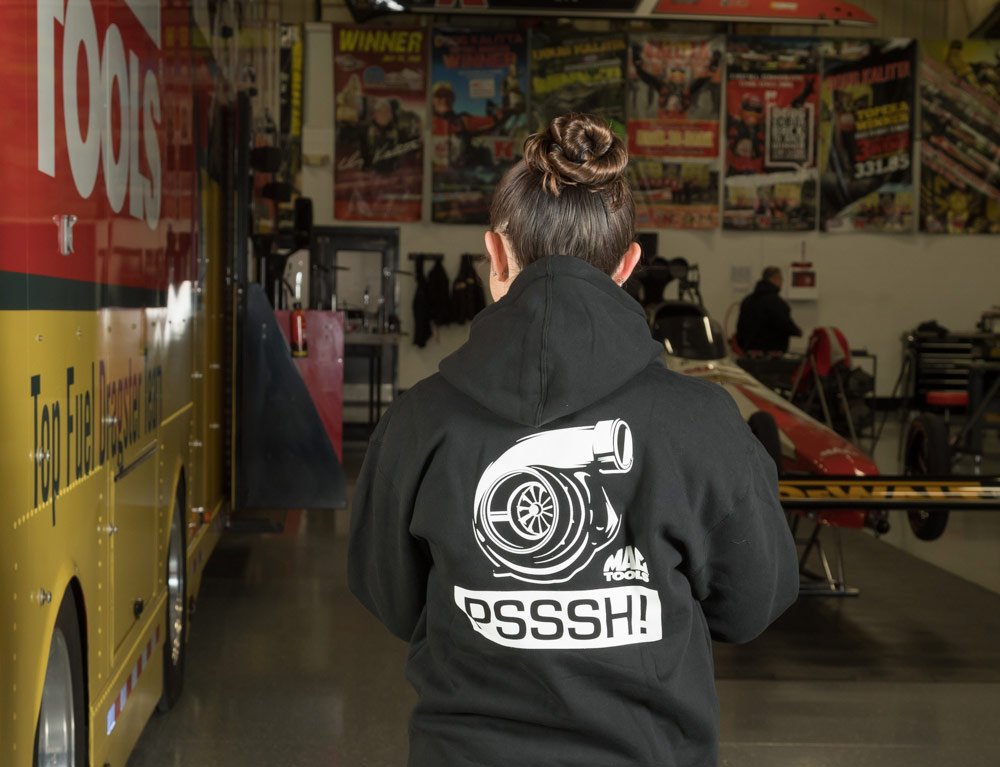 MacTools38's tweet image. Surround yourself with #MacTools!  Visit shopmactools.com for more details on our latest #MacToolsGear. #SundayStyle bit.ly/2JmtPG0