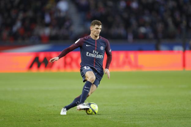 lequipe's tweet photo. Meunier sifflé par le Parc avant la rencontre face à Guingamp https://t.co/6092OSFlFr https://t.co/4QbtJGgcdS