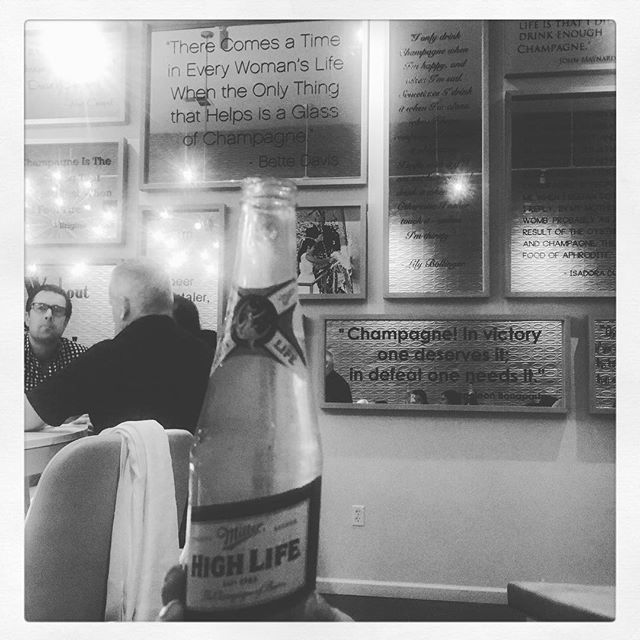 LightningWines's tweet photo. The champagne of beers.
#imetrandy #lightningwines https://t.co/HThTPxXSjf https://t.co/83R4firAkv