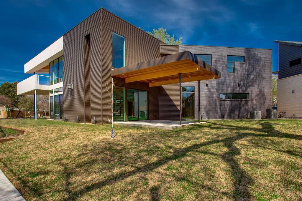 Iamlestacks's tweet photo. #dallascowboys #dallashomes #dallasrealestate #dallasrealtor #dallasrealestate #customhomes #luxuryhomes #finance #mortgage #realestate #dallastexas #dallaslife #livingindallas #realestateagent #homesforsale #texaslife #dallasliving #dallasinfluencer #dallasblogger #sportsagent https://t.co/Tngxq4wvZy