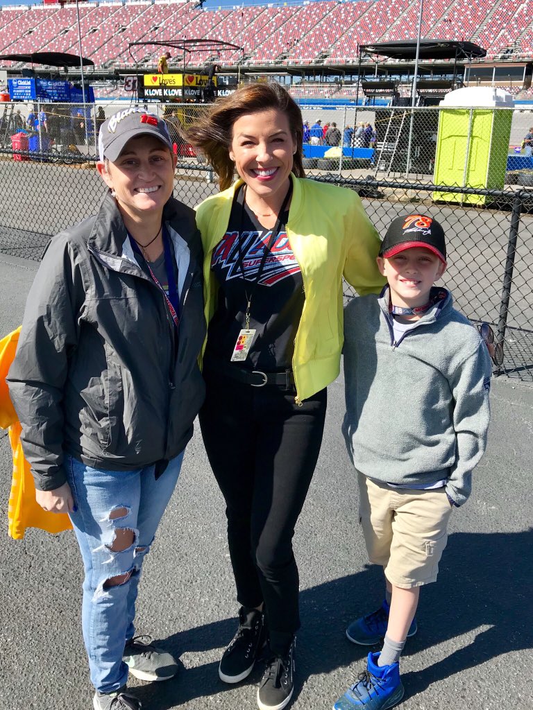 ScottJLamond's tweet photo. Always such a great ambassador for @nascar and @ism_vision meeting us at all the tracks we travel too !!!
We ❤️ you @MonicaPalumbo and are looking forward to the #geico500  #nascar today @TalladegaSuperS 🏁🏁🏁 https://t.co/cKqDystKPm