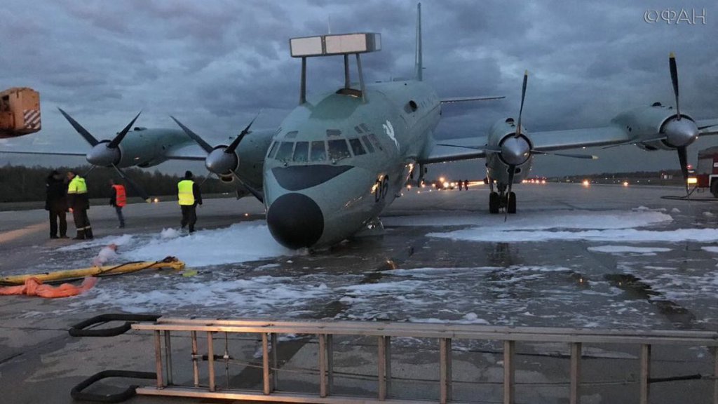 defpostmedia's tweet photo. #IndianNavy #IL38SD Maritime Patrol Aircraft Makes Emergency Landing in #Russia. https://t.co/zbg3FVlRO8 https://t.co/poj7CQUlDN