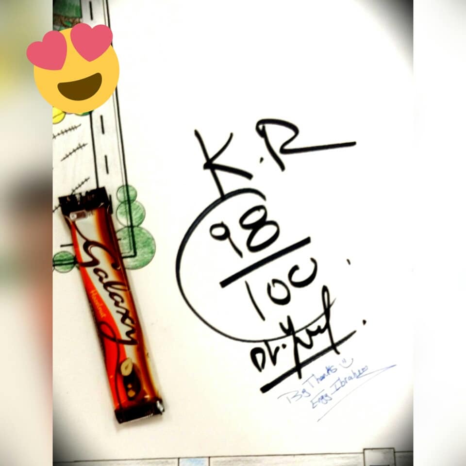 Manar_sami1's tweet photo. 98 _K.R W 100 gneh💸😅
#design3 ✌
#school_project😍 https://t.co/TeYMiug4kV