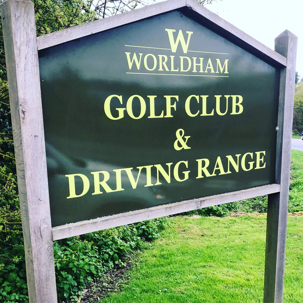 Rain rain go away....the sun is on it’s way #golf #alton #worldham