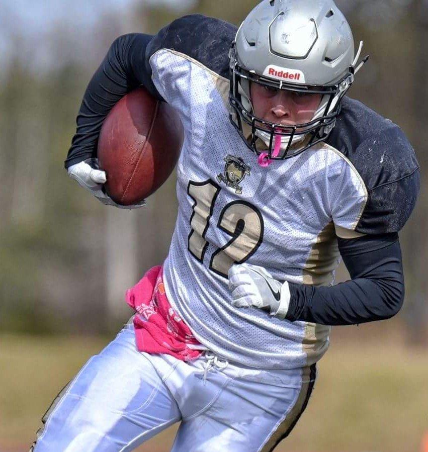 Lisää ruutia heittohyökkäykseen! Magnus Riihimäki on tehnyt <a href="/UNCcrusaders/">UNC Crusaders</a> kanssa sopimuksen kaudesta 2018. Lue lisää unc.fi #jefu #jenkkifutis #spagettimalja