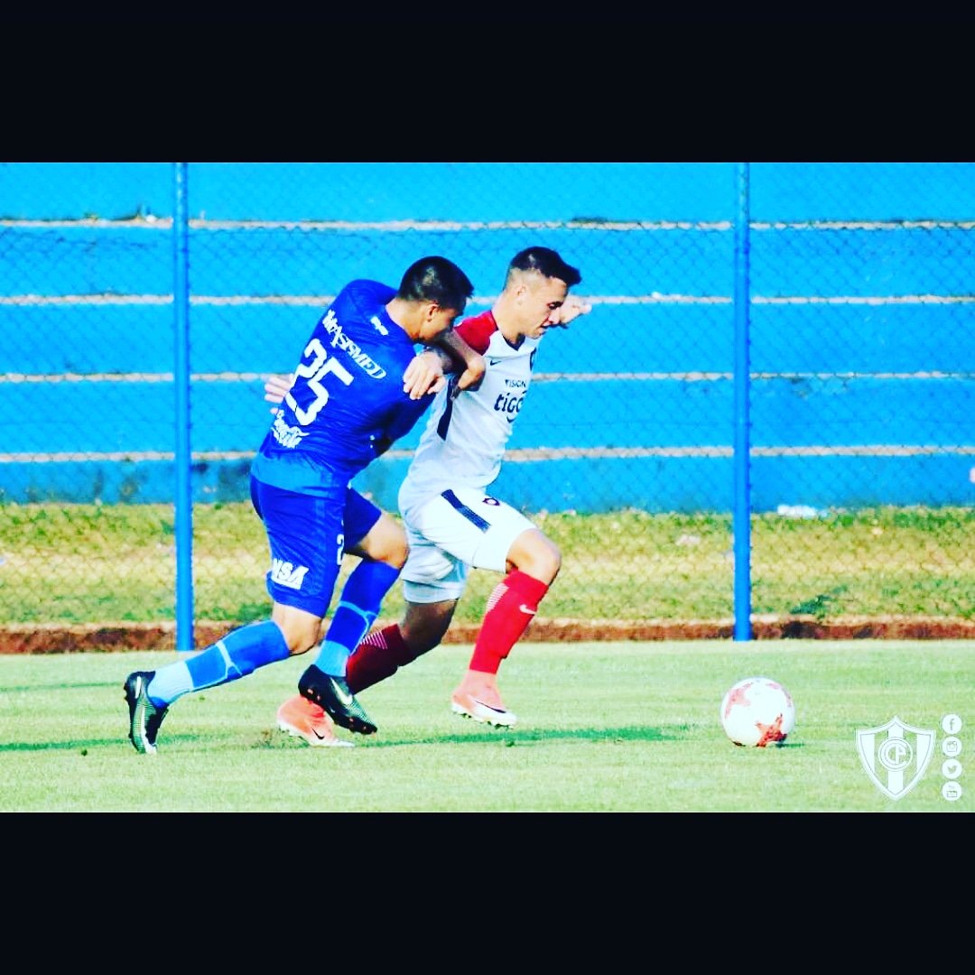 roaronald99's tweet photo. ⚽️🏃‍♂️ https://t.co/qVGQ9WwqoP