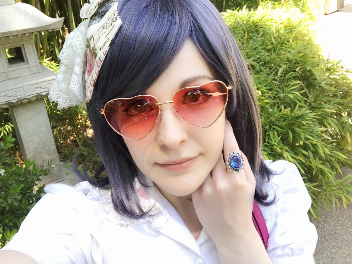 deathly_kurgen's tweet photo. I bought a ring at the Spring Festival - it reminds me of Ciel #weeblyfe https://t.co/xsqFfnAlmU