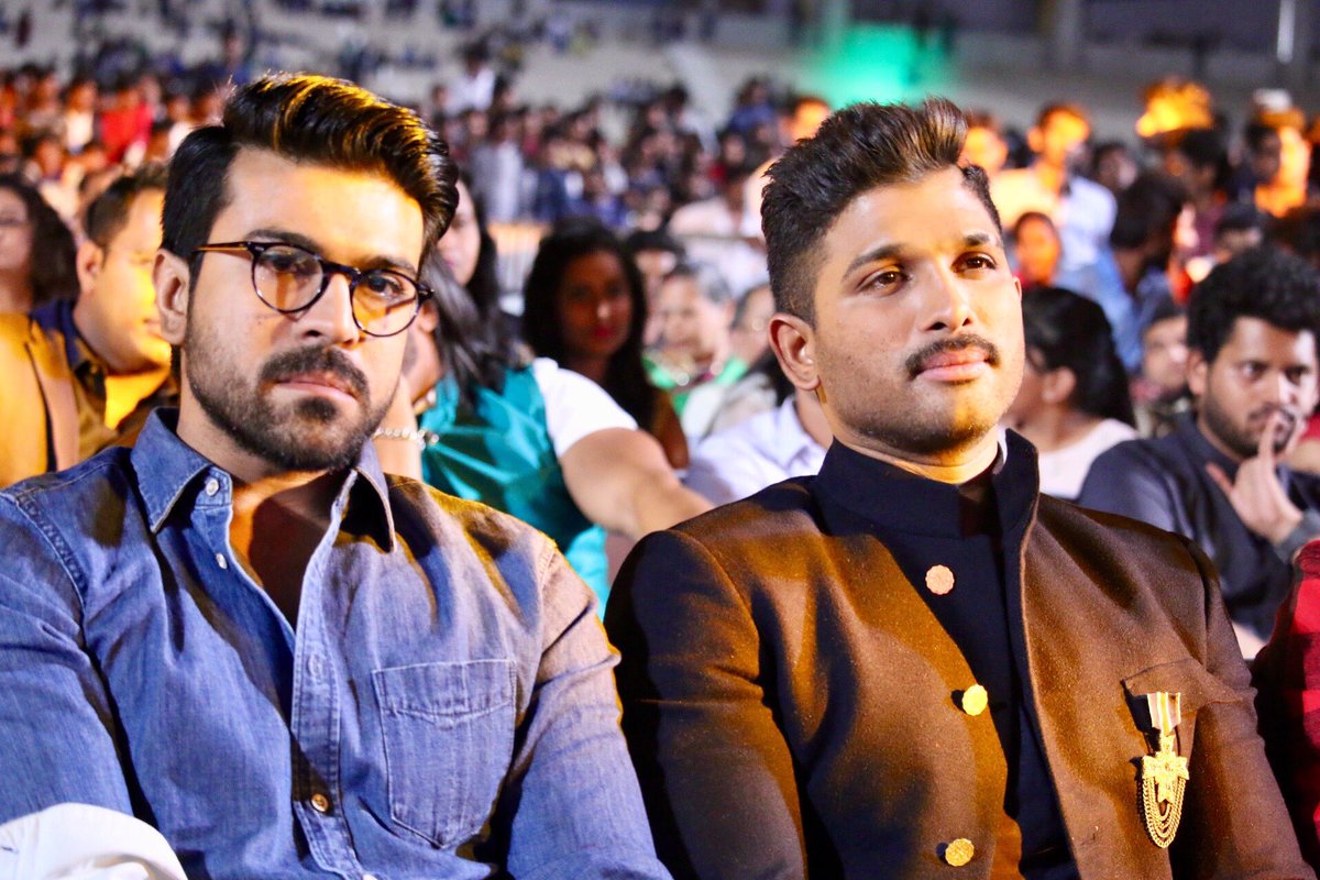 CVGMEDIAS's tweet photo. The moment you all have been waiting for #Megaframe @alluarjun #RamCharanTej #NSNI #niharikakonidela #NaaPeruSuryaPreRelease @shreyasgroup https://t.co/693iWGZ2gV