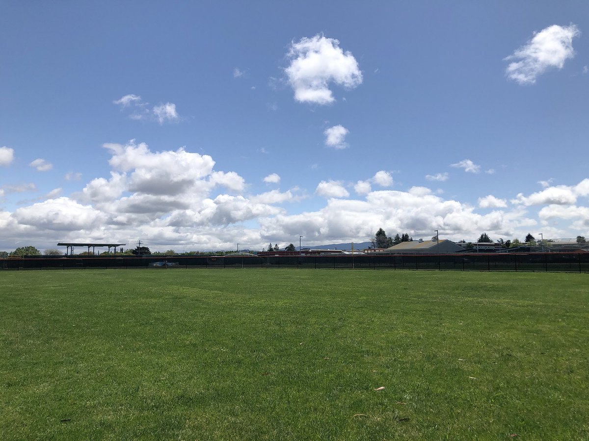 blondieidk's tweet photo. Looks like Windows XP out today https://t.co/NOGbtgQrbN