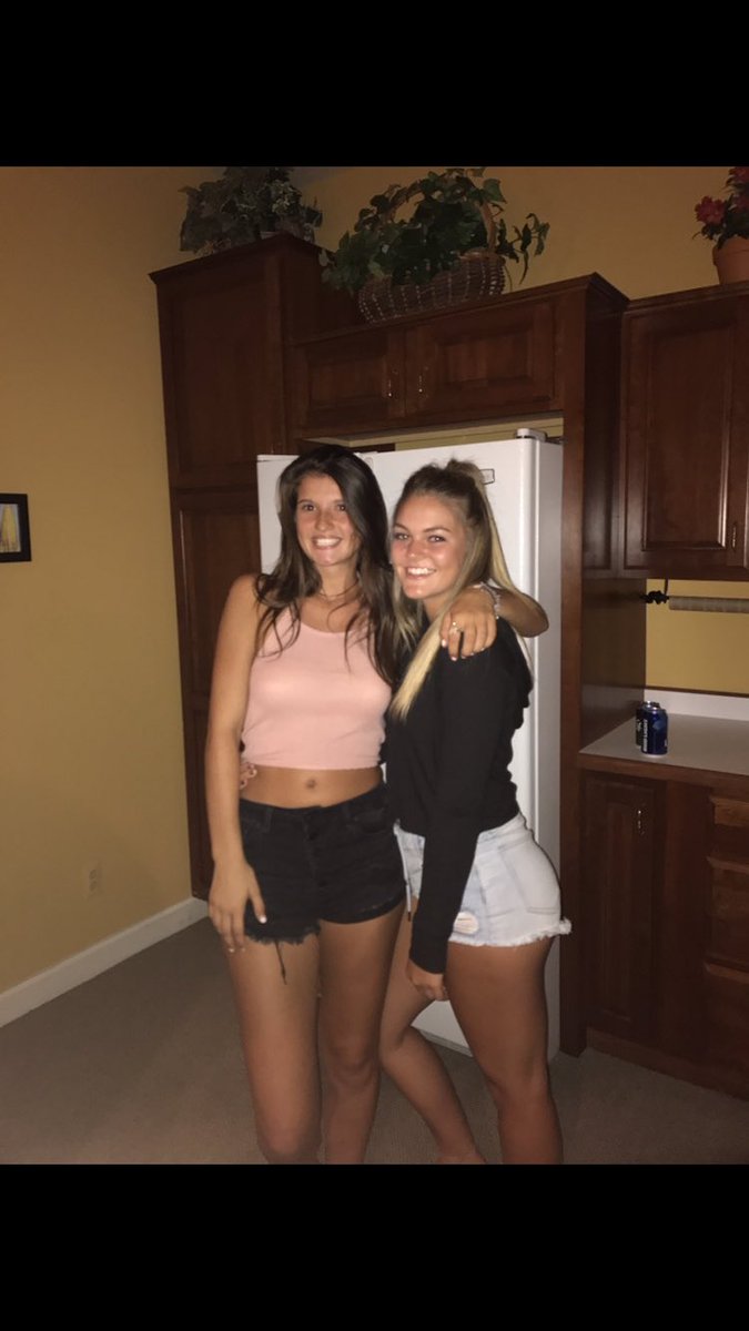 Victoria_Ann8's tweet photo. SYDNEY REINHARDT IS 19🎉 love you very much friend. Thanks for being there for me.. not sure what I would do without our daily vent sessions. Love you so much❤️ https://t.co/7Syt2ZRxTg