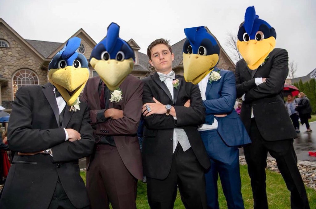 BHSCollege2018's tweet photo. Kenny Blick will look fresh with the rest of the Blue Hens at the University of Delaware! #ud2022 #squadgoals https://t.co/ryxjq84m2D