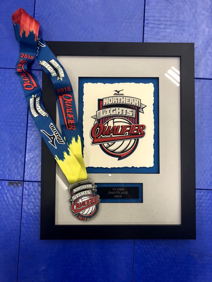 CONGRATULATIONS to our 17-1s on getting 2nd in the USA Division (just below Open). They came in ranked 24 out of 42 and left with a Silver Medal. They played with heart, grit and they NEVER gave up. We are SO proud! 💙🧡🏐🥈🏆 #nlq18