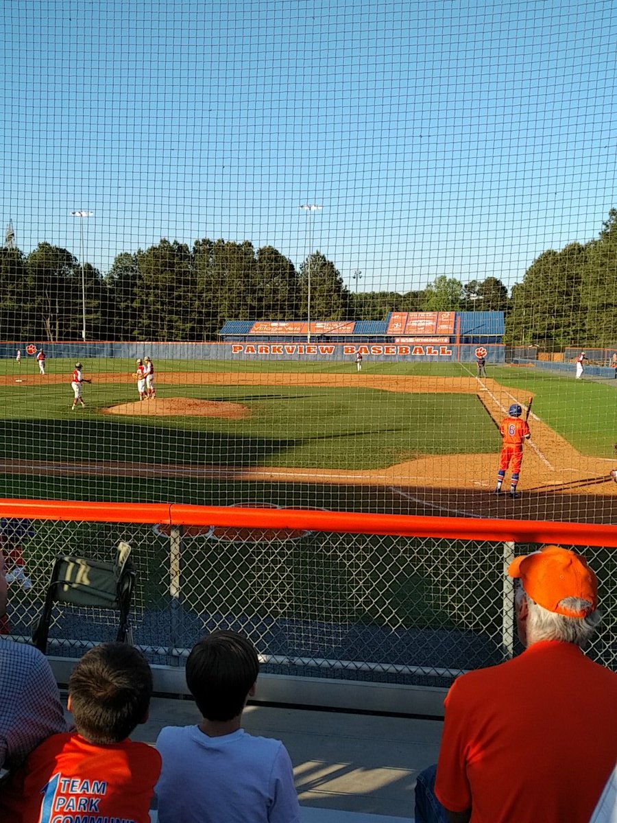 Parkview_futbol's tweet photo. Game #2 against Rockdale County. Won game one 15-0, up 7-0 top of the 4th game two. @PVBaseballGA https://t.co/ArVtmuvt9s