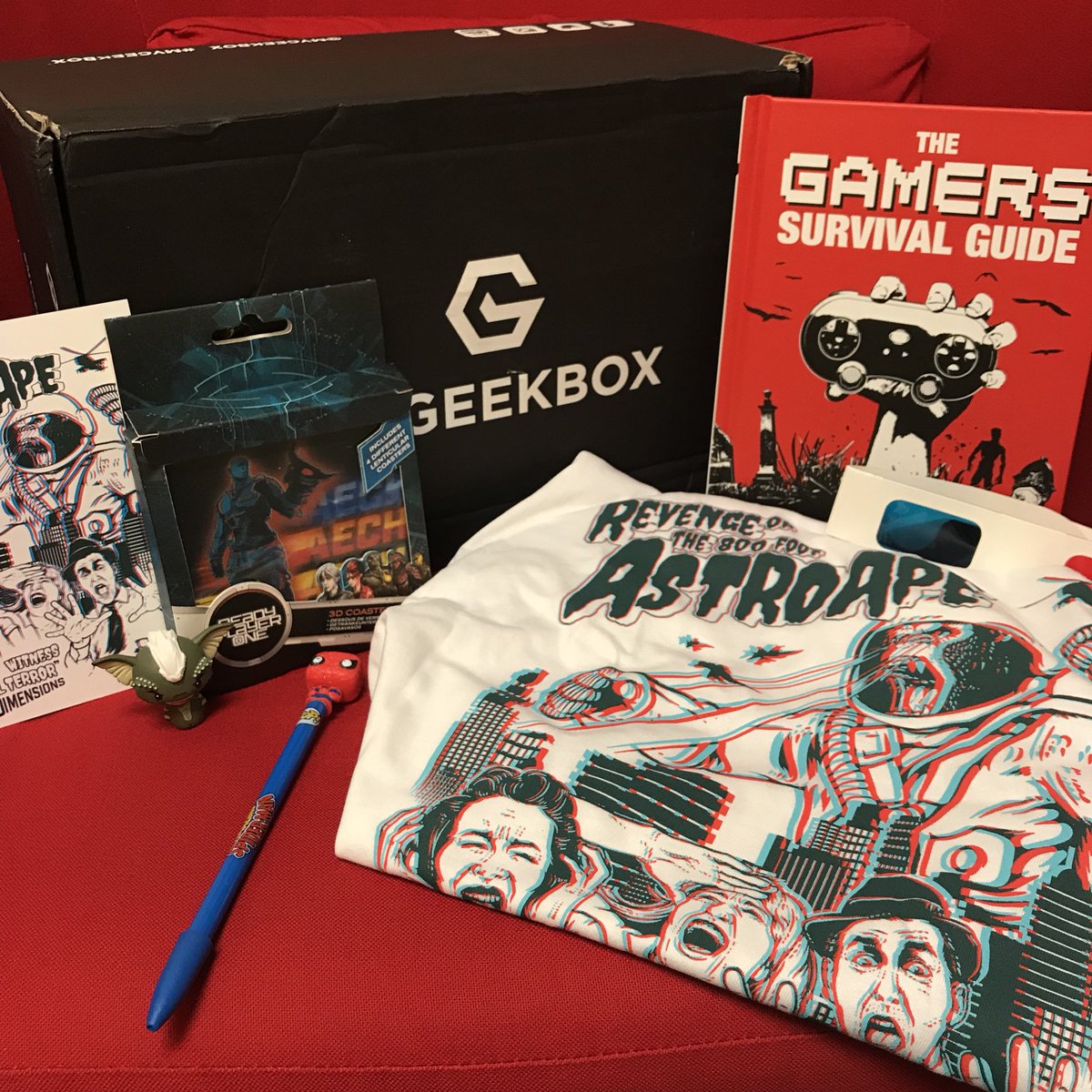 jlturman's tweet image. Awesome job @mygeekbox! 👏🏼👏🏼👏🏼 #mygeekbox #mygeekboxapril #gamer #gamergirl