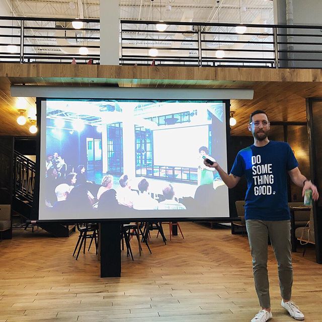 timboslice's tweet photo. Shout out to all who made it out for an awesome night of fail stories at @fun_atlanta! My guy @tommyenchilada brought the vibes, Heath, Stef, Jenn and Charlton brought fโups, and yโall laughed at my jokes. A great night all around! ๐ป #funatl https://t.co/3QlrIp7hdm