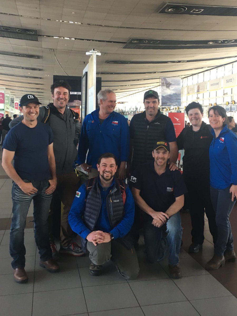 AndydElliot's tweet photo. Good to be back in NZ again. Thanks to my family and @wakatuinc for supporting me on this @NuffieldNZ experience. Our generous NZ sponsors and my #nuffieldGFP family who I have spent an unforgettable 7 weeks with. #nuffieldAg #Nuffield18 #chilechamps #amaaazing https://t.co/dQRPo4vu0d