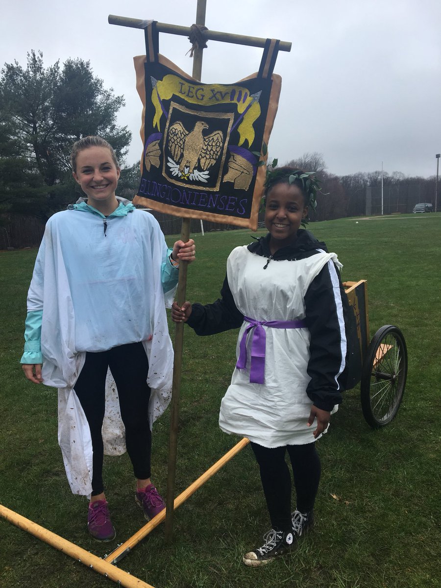 latin_ehs's tweet photo. Ite Equites Ellingtonienses- First Place Girls’ Chariot Race #ctstatelatinday https://t.co/XINKjDCpBy