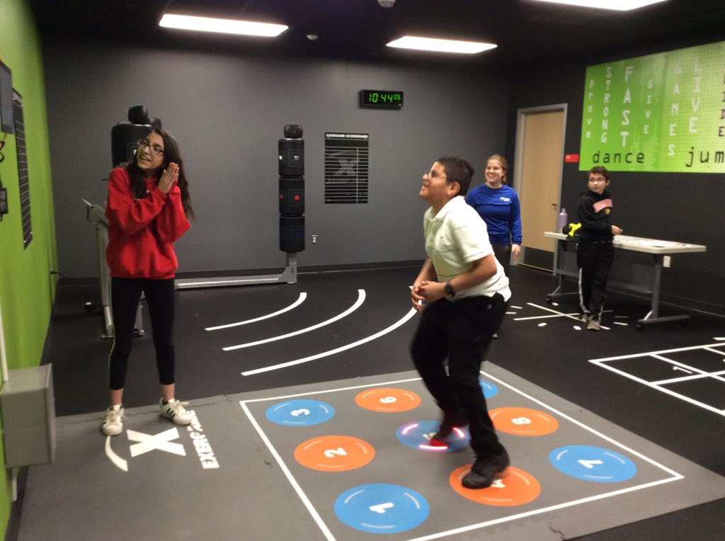 Ms_Simon_Math's tweet photo. Stem expo: fit mind and bodies #@centurywildcats https://t.co/mfyjiRftmB