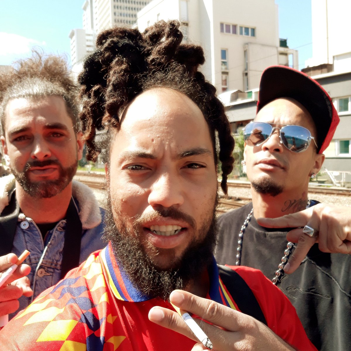 Pixl974's tweet photo. #Bordeaux RDV ce soir ( vendredi 27 ) à La #Pachanga
#Angers ca se passe le Lundi 30 avril au #Boomerang
#PixL #DjFlyweed #showcase https://t.co/G3a4yRB40e
