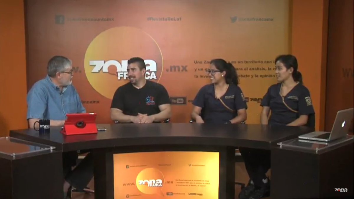 ZonaFrancaMX's tweet photo. #RevistaDeLa1 en #CulturaFisica, Jonathan y dos estudiantes de fisioterapia de la @ENESUNAMLEON nos hablan de la importancia del entrenamiento de la fuerza

Escucha aquí👉 https://t.co/KJeeMcaWZP https://t.co/qd5ZrrtU7B