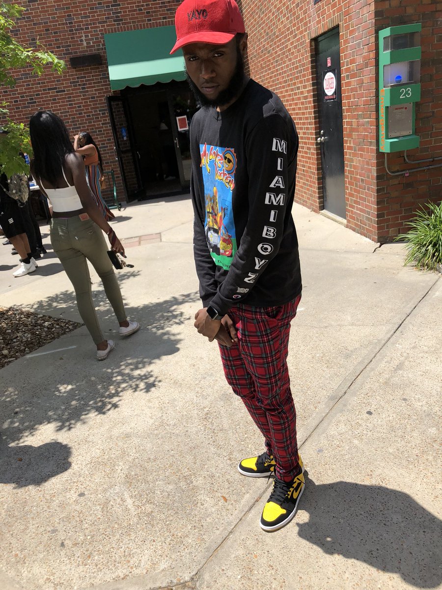 ImmaculateISH's tweet image. #setfriday #miamiboyzweekend