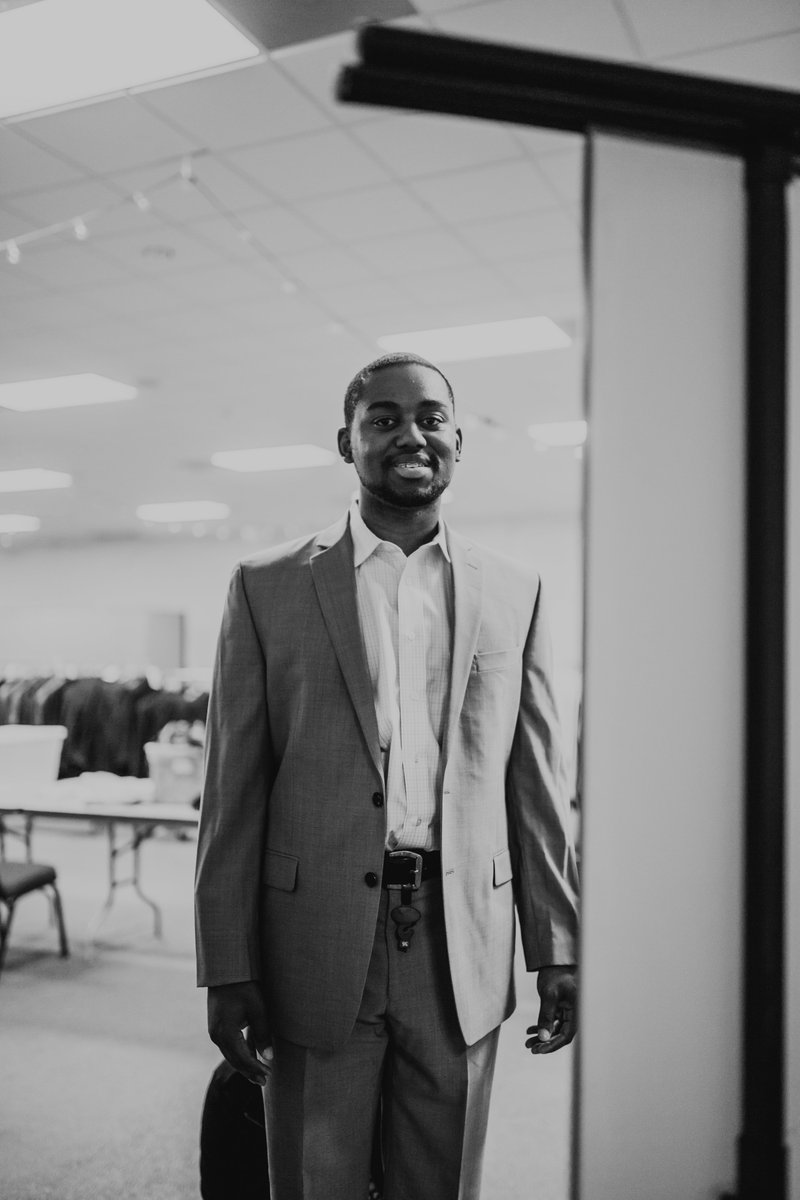 jobspartnership's tweet photo. Our Spring #LifeWorksTraining participants are about to graduate. #SuitedforSuccess is an incredible community partner that helps us provide participants #interviewclothes. Learn more about their impact and how you can help. https://t.co/tSy9KXrJqU https://t.co/9Q4jxaeme5