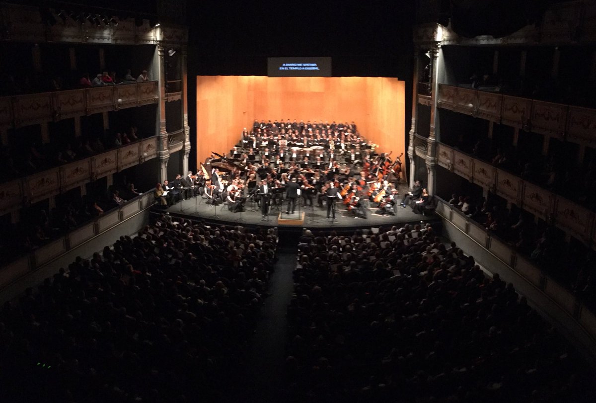 PassioMLG's tweet photo. “Passio Christi” - Estreno mundial. #passiochristi #malaga #teatrocervantes #malaga #música #marcofrisina https://t.co/tomriFbGN7