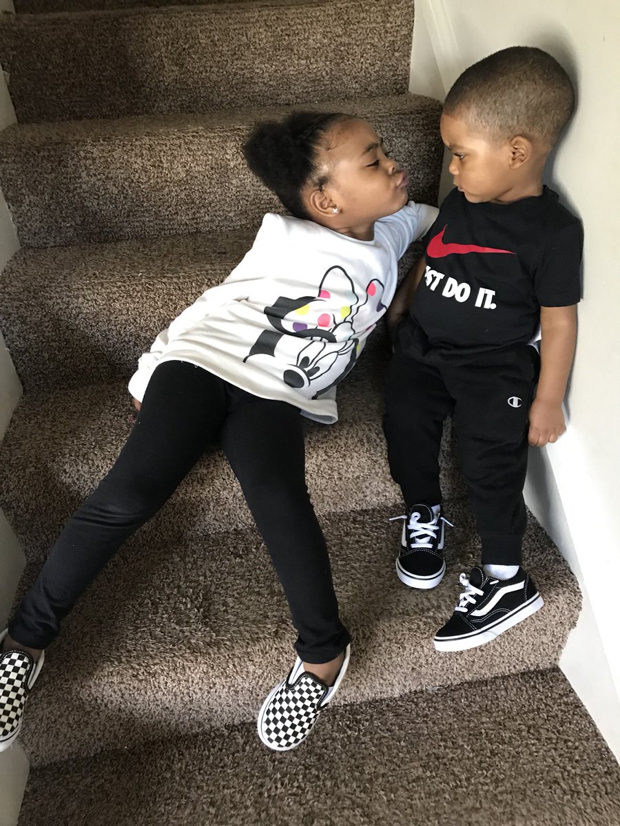 dajjrambo's tweet image. Sibling love is just different 🤣