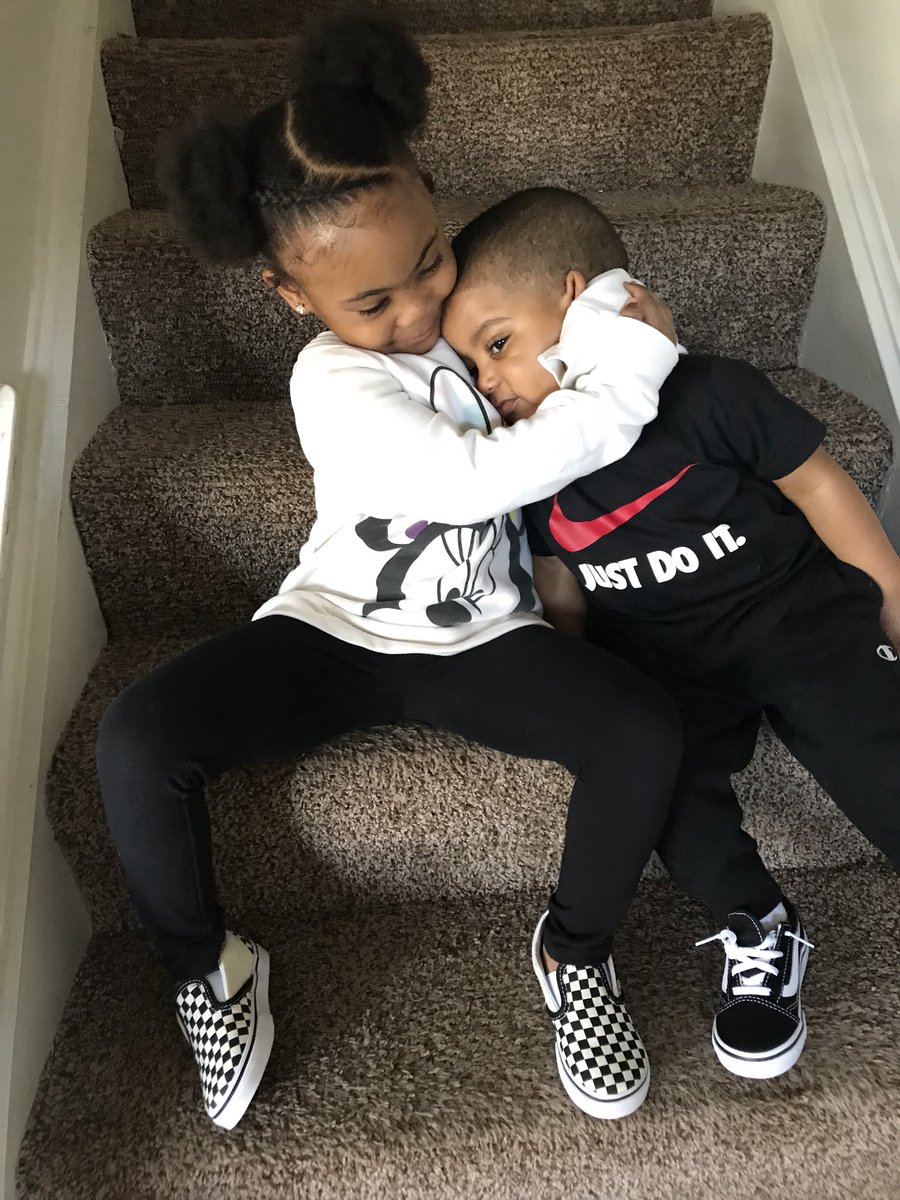 dajjrambo's tweet image. Sibling love is just different 🤣