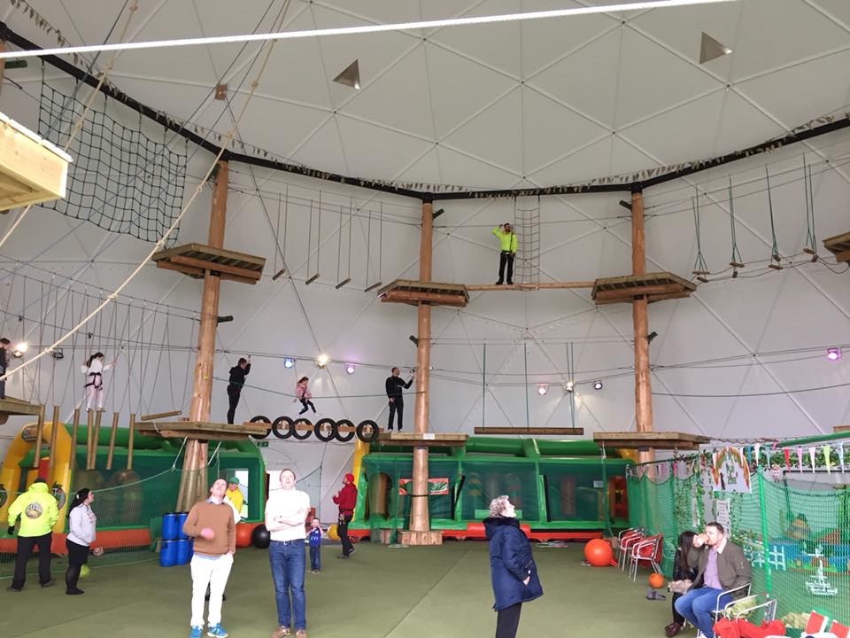 Jessidiah's tweet photo. Are you looking  for something fun to do with the kids this weekend?! 

Come to Let Loose, Yorkshire. 

Come rain or shine, you are promised to have a good time!! 

#LetLooseYorkshire #LetLoose #Adventureawaits #Outdooreducation #Activities #weekendvibes #BankHoliday #climb https://t.co/0UuomQJ5jN