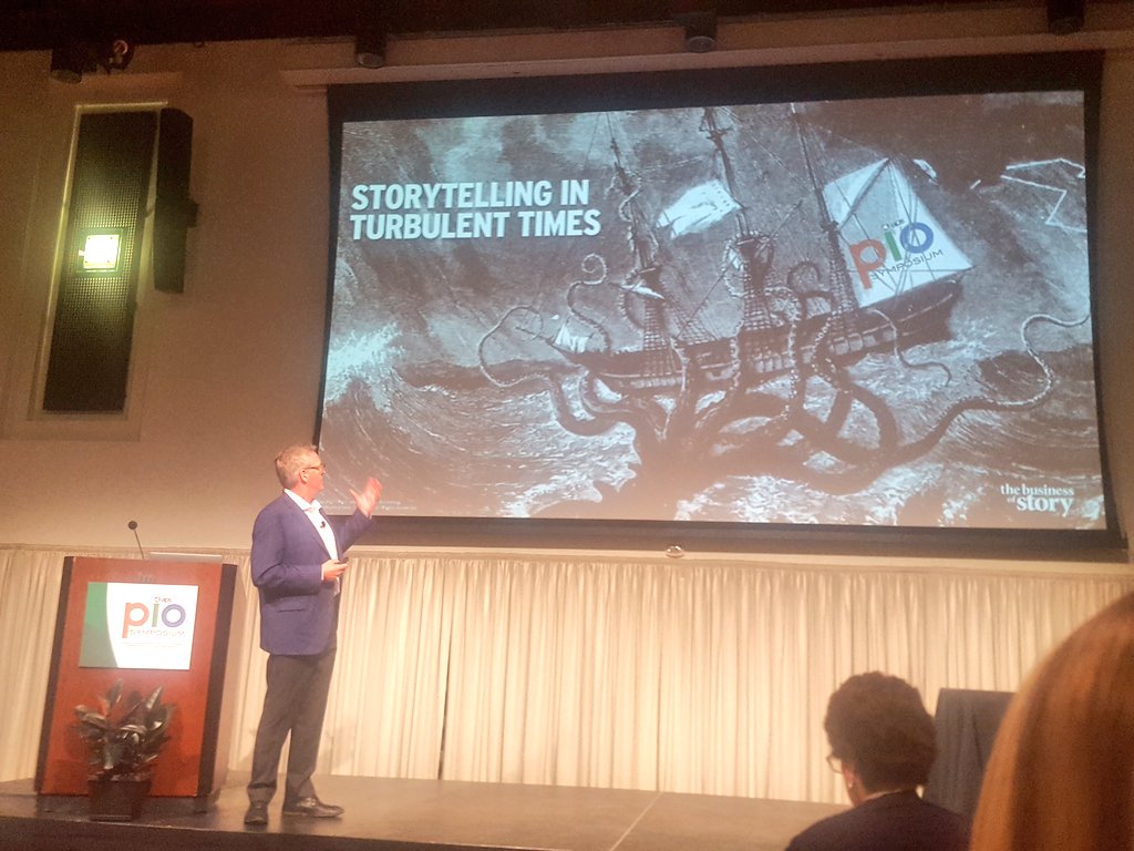 wildfirediva's tweet photo. Storytelling in Turbulent Times w @ParkHowell at #AZPIO #storygo https://t.co/rIQ1JVZCcd