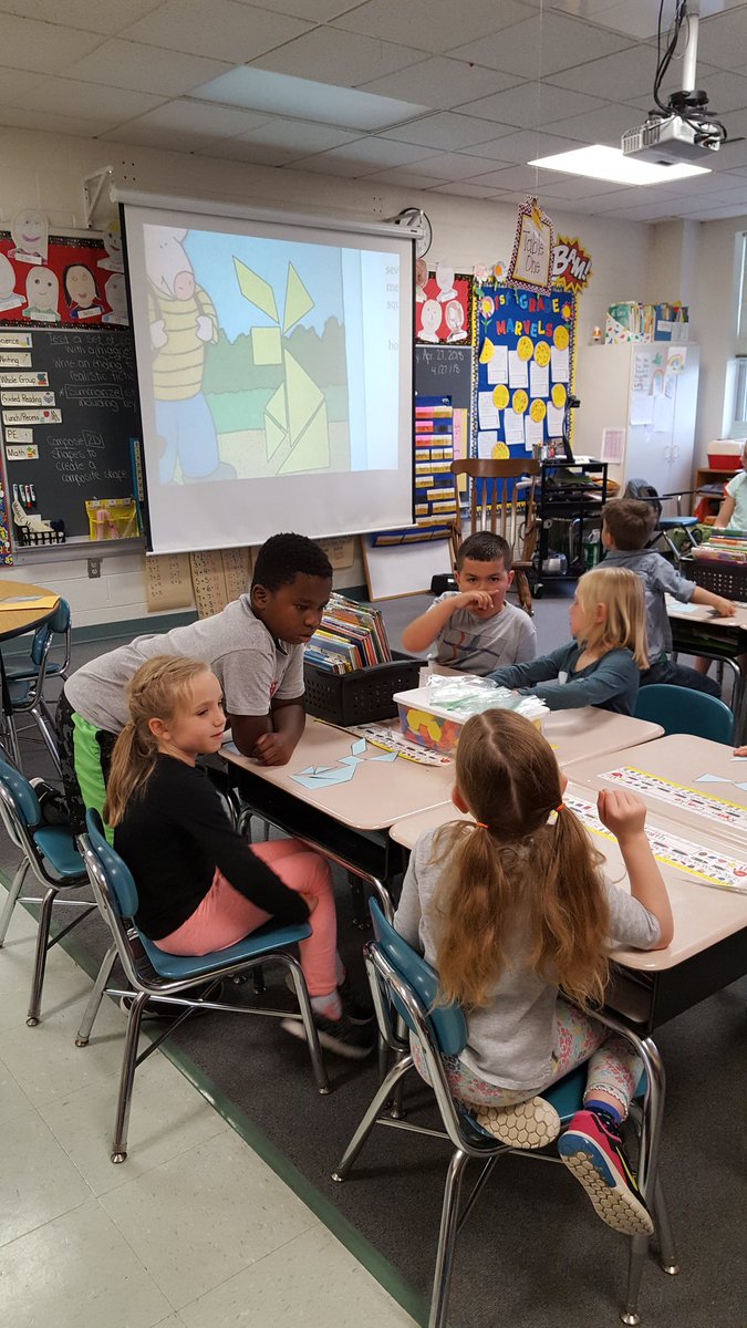 DCESJFachler's tweet photo. Tangram math! So fun....and tricky too! https://t.co/qaVXUtZJ4a