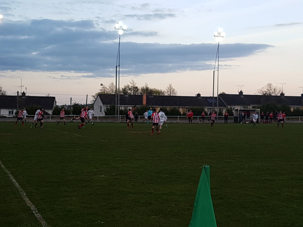 After playing a tough half against a strong Derry Rovers side we are 1-0 down,the goal coming on the strike of half time.

#CCFC