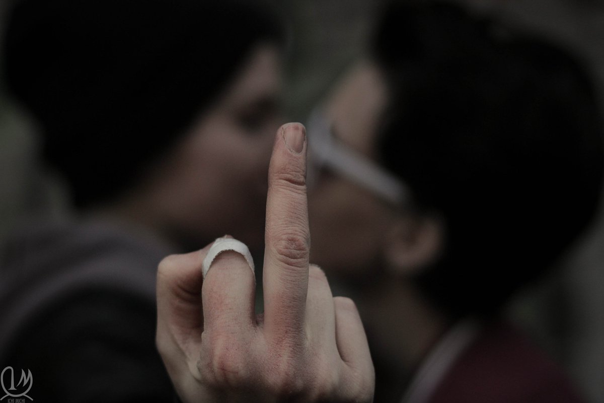 SariaAlkiniria's tweet photo. Having Rovinsky feels because of @irlFrenchJean so have our pics from last year <3 We need to make that videoooo <3
Photo: https://t.co/NPaax2JjdM
#trc #rovinsky #ronanlynch #kavinsky https://t.co/J47IyC1J4F