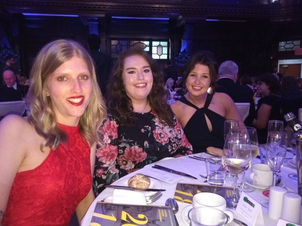 CLAREBEARR's tweet photo. Thanks to Phoenix Legal and @AverillStephen for sponsoring the @JLDCandSEWales tables at the #CDLSDinner https://t.co/JI1pl1bhko