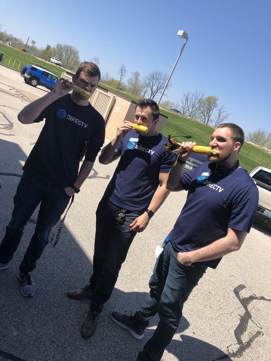 ErickJBush's tweet photo. Celebrating success today with BBQ and Roasted Corn!! 🌽. #WashMO @Bethaney_Moss #MidStatesProud #POWERcentral @woolverton_b https://t.co/Wgz20swuxW