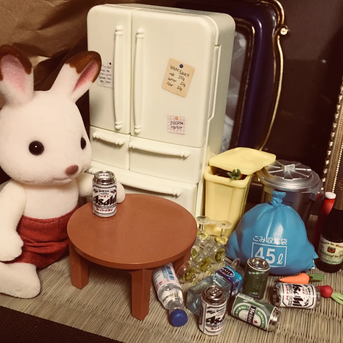 休日に朝から酔ったおっさんｗ途端に庶民派臭くなるシルバニアファミリーｗｗｗ