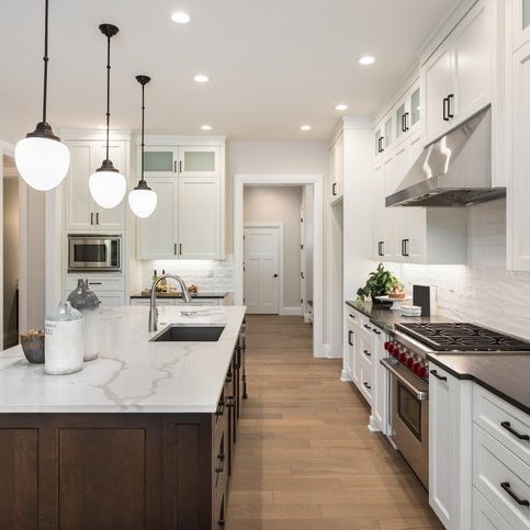 Fixtersrmm's tweet photo. Most modern buyers are looking for clean lines and sleek finishes. Check out "Kitchen designs &amp; ideas" for some updated design ideas for your next property flip by @_houseandgarden. https://t.co/RPvNrBZYL7 https://t.co/Ccqqqlzc2t