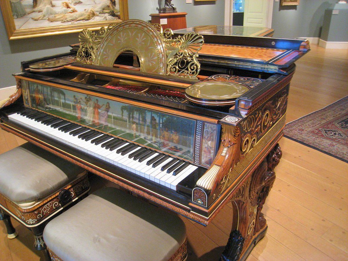 #AlmaTadema's decorated D-274 Steinway (1883-87, @the_clark). Sold in 1997 @ChristiesInc for a record a million squid. clarkart.edu/Collection/103…
