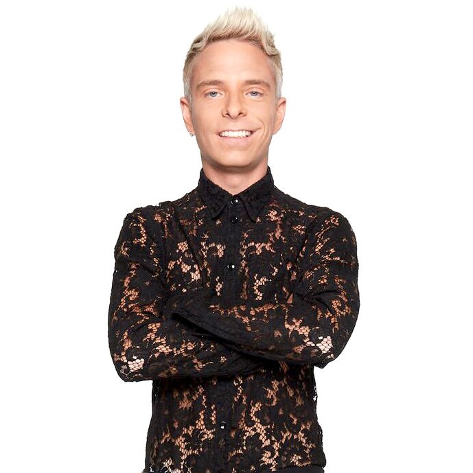 He's KEWL &amp; FAB 🤩 Happy Birthday <a href="/drewpsie/">Drew Elliott</a> 🔝