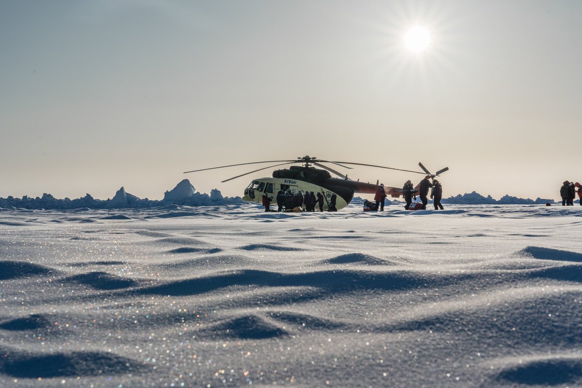 kaspersky's tweet photo. The pureness of the Arctic Landscape
📸@renan_ozturk
#northpole2018 #KasperskyLab
#WomenEmpowerment https://t.co/34EQOnUR2d